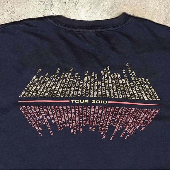 Lady Antebellum Band Tee Graphic Concert T-Shirt - Picture 4 of 9